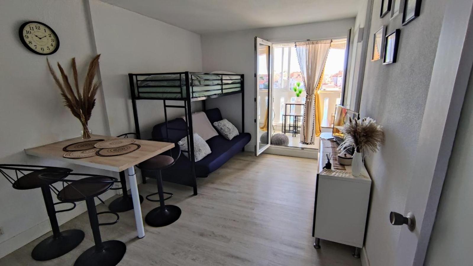 Studio Avec Vue Sublime Sur L'Etang Et Les Montagnes Catalanes Ле Баркарес Экстерьер фото